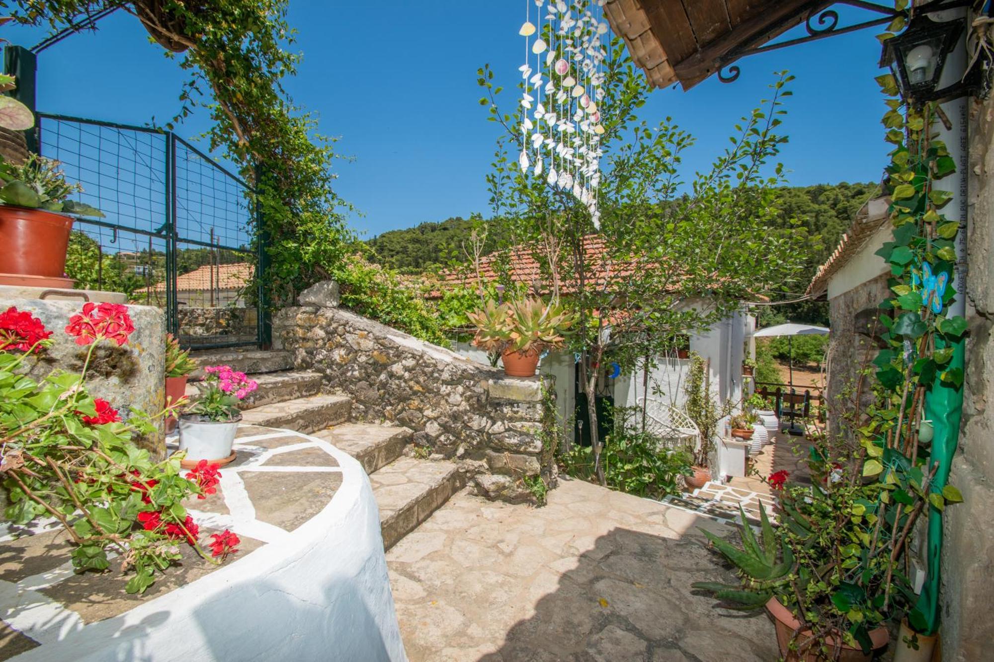 Gioia Traditional House Agios Nikolaos  Extérieur photo