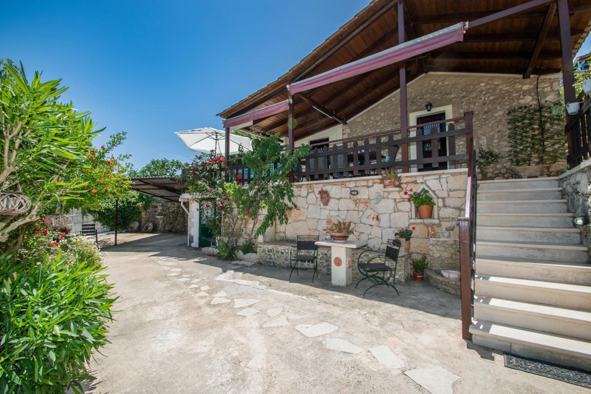 Gioia Traditional House Agios Nikolaos  Extérieur photo