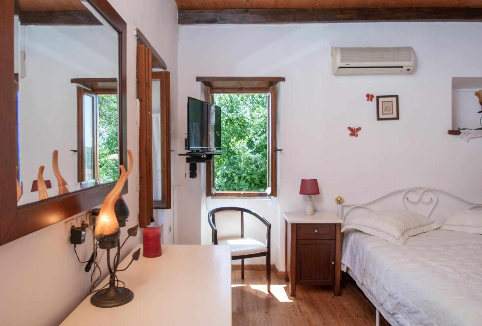 Gioia Traditional House Agios Nikolaos  Extérieur photo